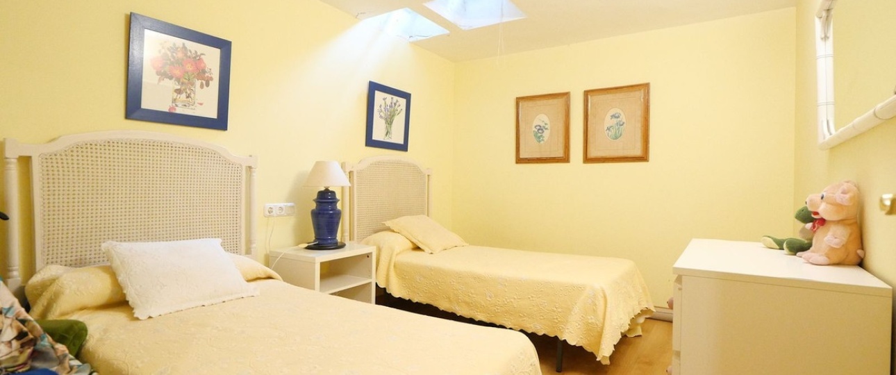 Wiederverkauf - Town house - Marbella - Puerto de Cabopino