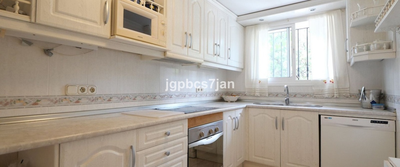 Wiederverkauf - Town house - Marbella - Puerto de Cabopino