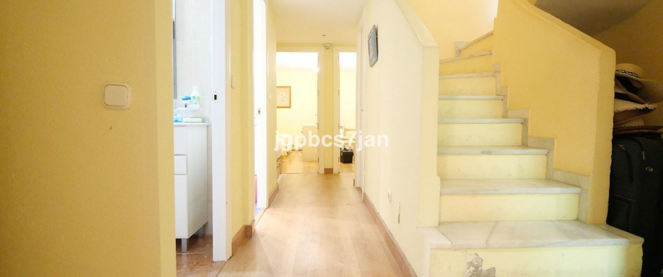 Wiederverkauf - Town house - Marbella - Puerto de Cabopino