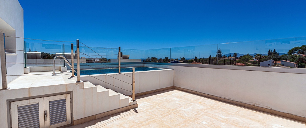 Wiederverkauf - Town house - Marbella - Río Real