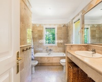 Wiederverkauf - Town house - Marbella - Río Real