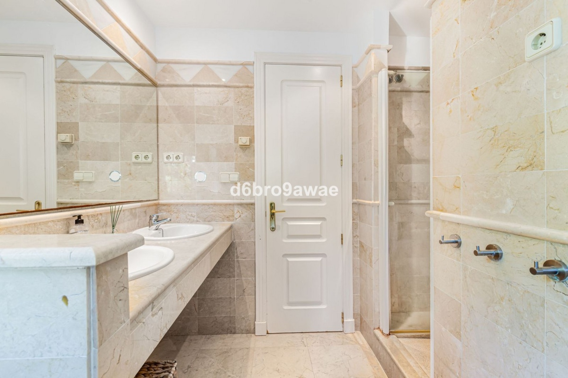 Wiederverkauf - Town house - Marbella - Río Real
