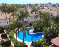 Wiederverkauf - Town house - Marbella - San Pedro de Alcántara