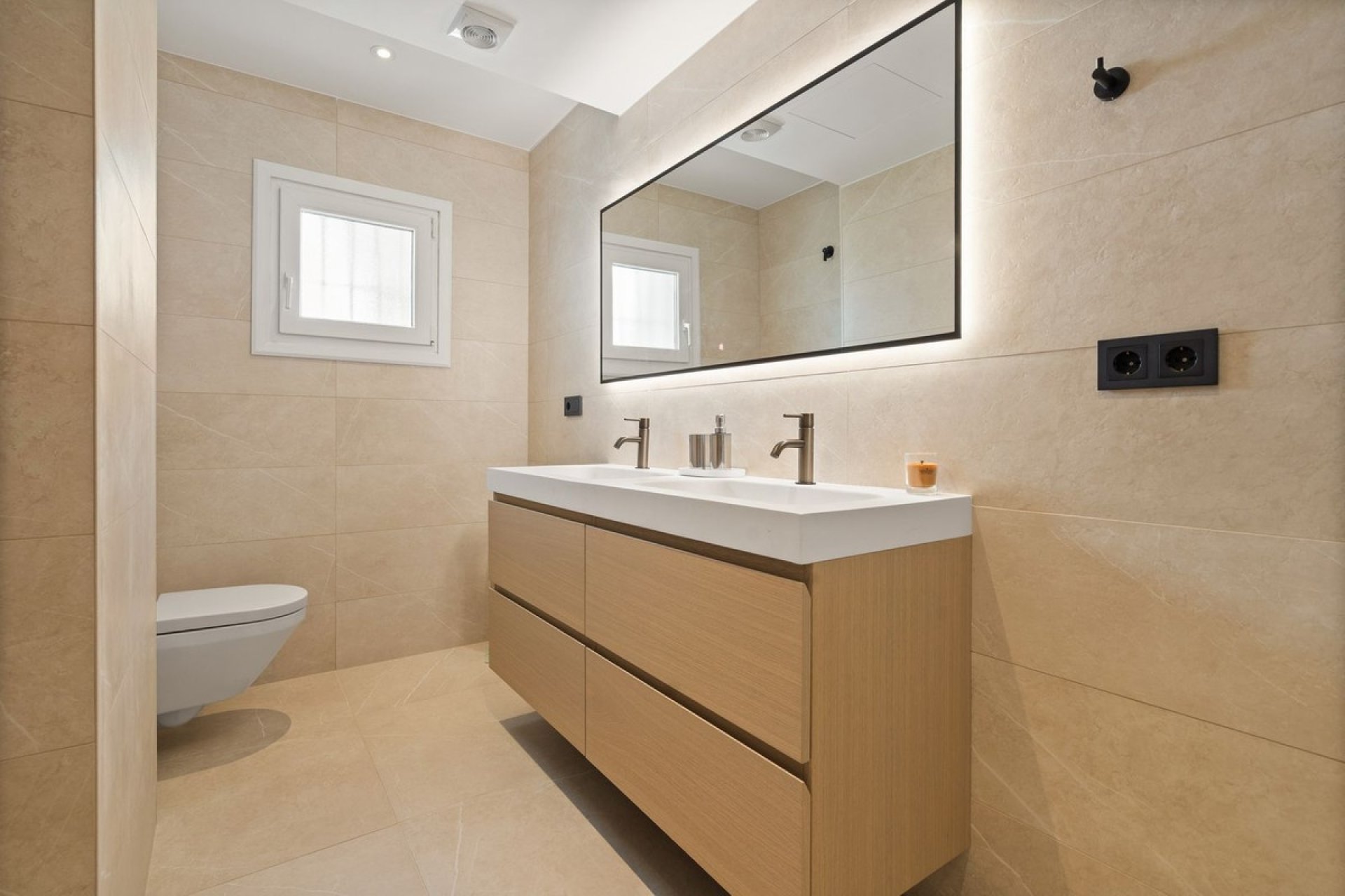 Wiederverkauf - Town house - Marbella - Santa Clara