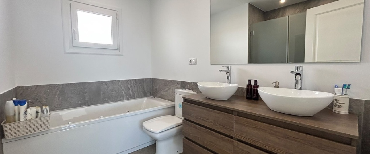 Wiederverkauf - Town house - Marbella - Santa Clara