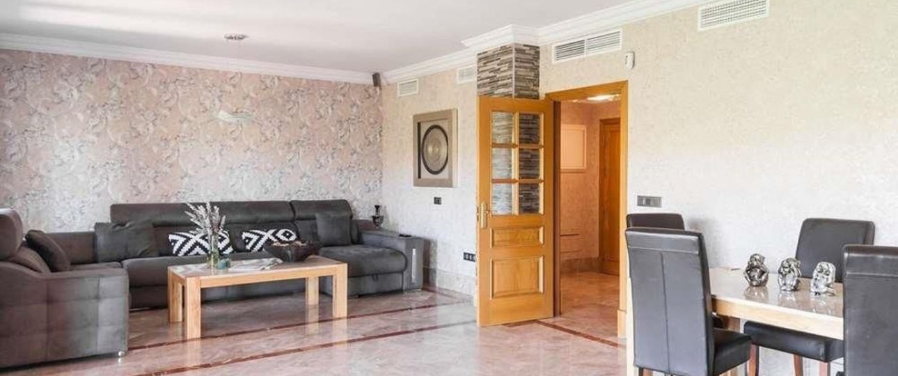 Wiederverkauf - Town house - Marbella - Santa Clara