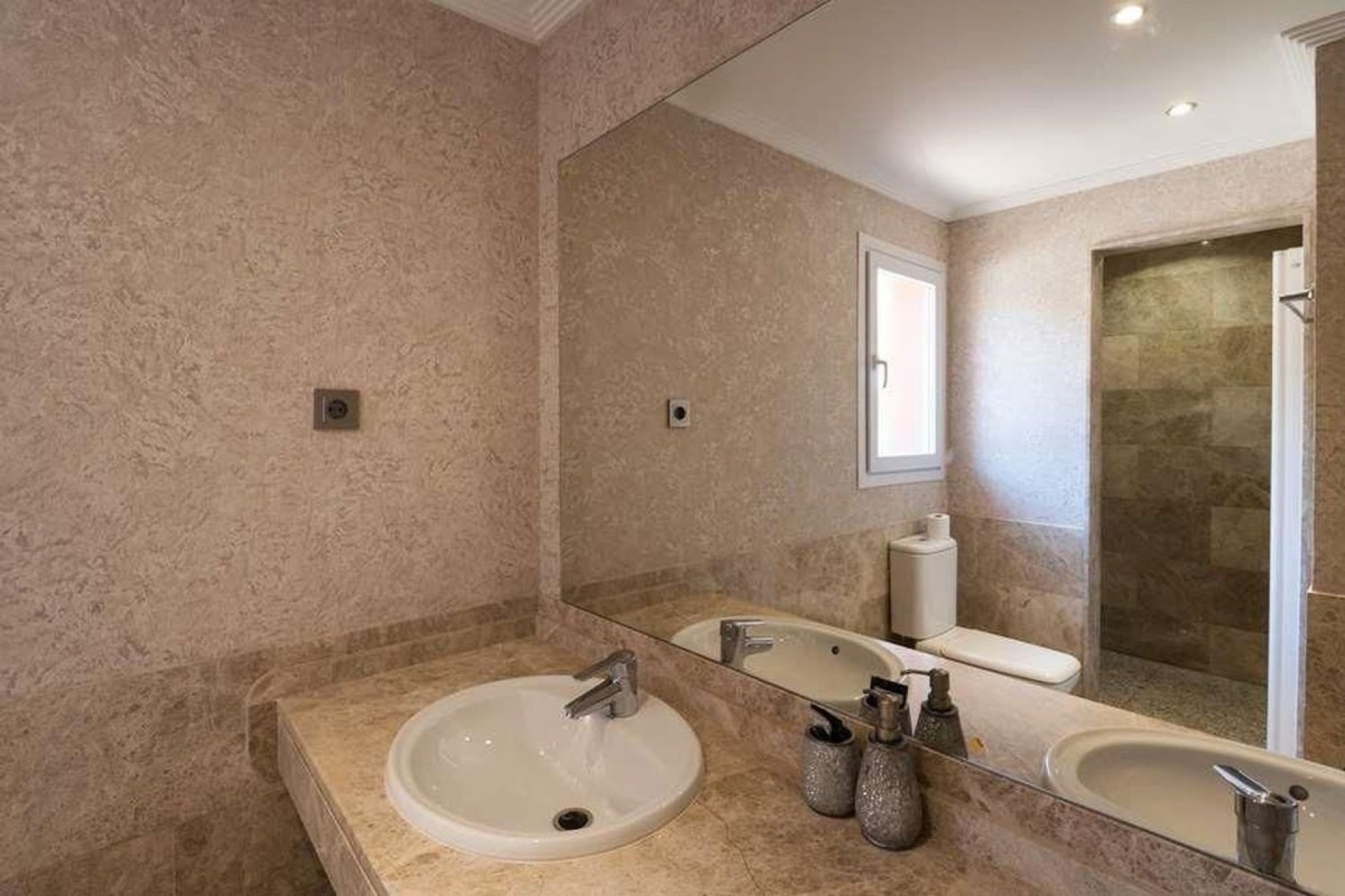 Wiederverkauf - Town house - Marbella - Santa Clara