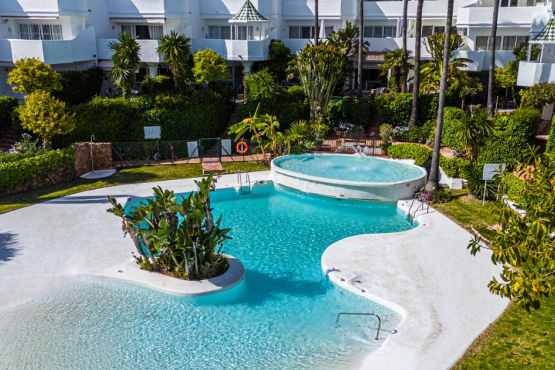 Wiederverkauf - Town house - Marbella - Sierra Blanca