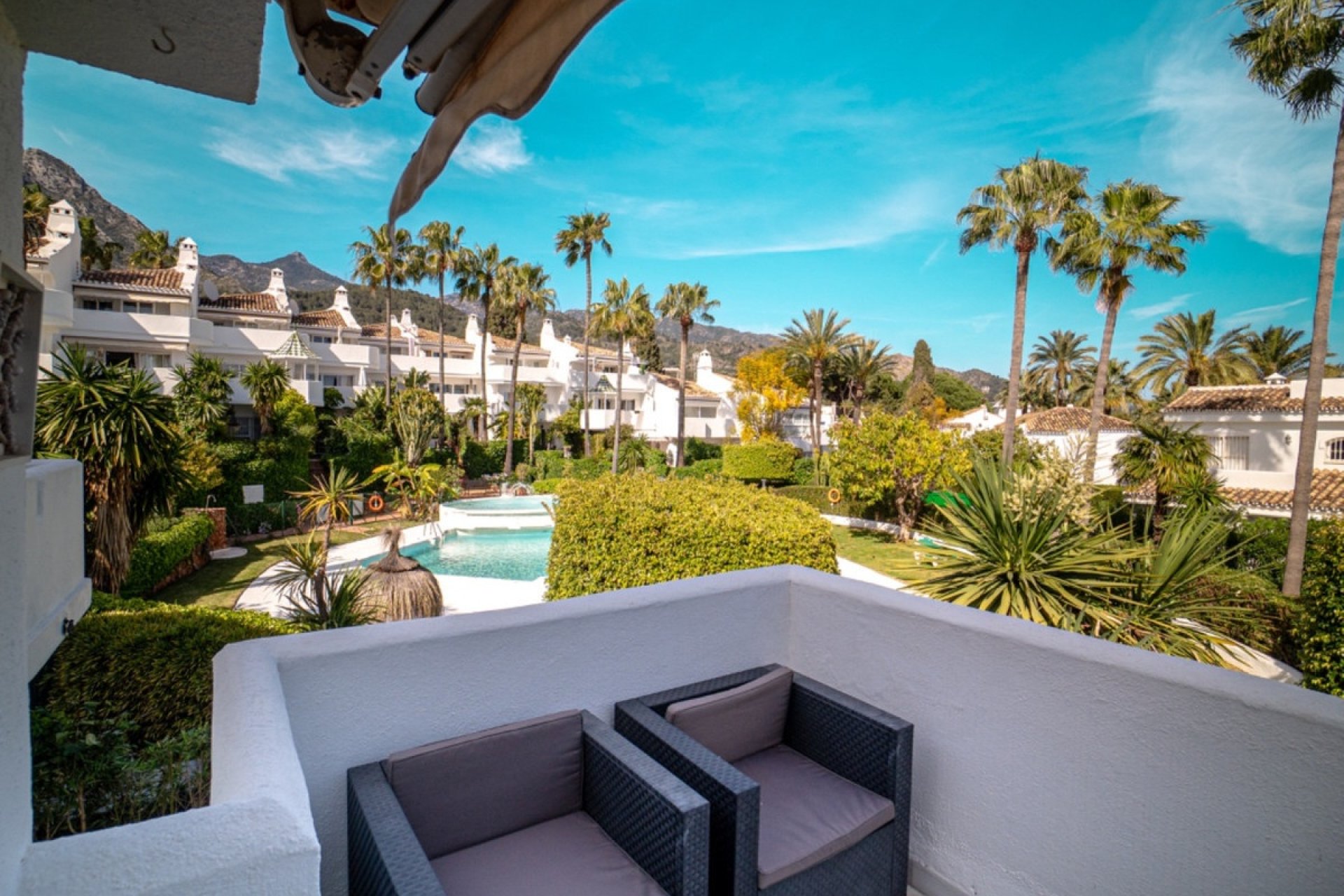 Wiederverkauf - Town house - Marbella - Sierra Blanca