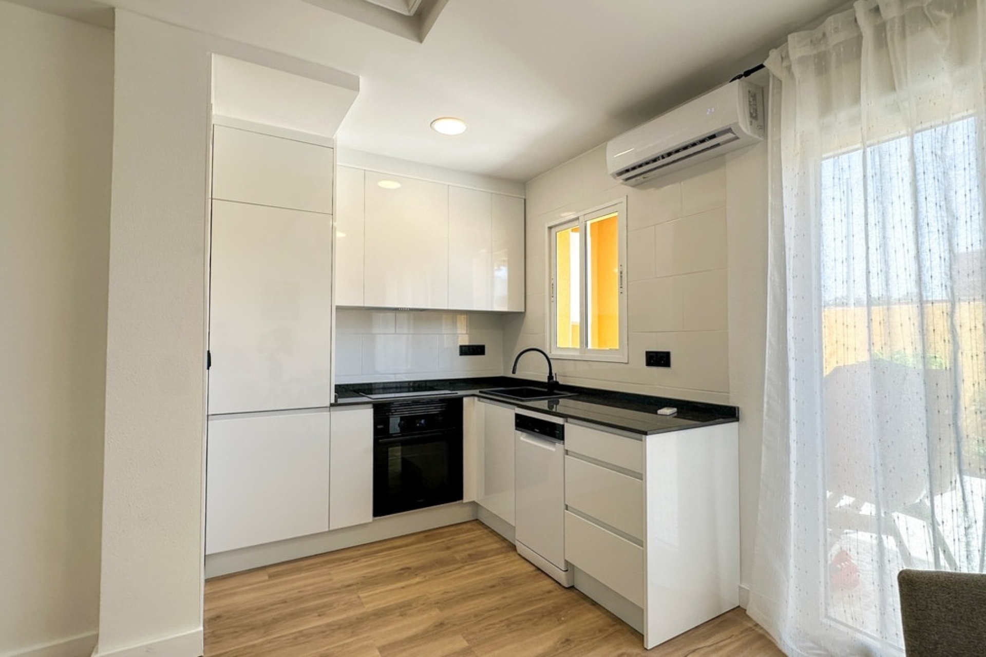 Wiederverkauf - Town house - Orihuela - La Regia