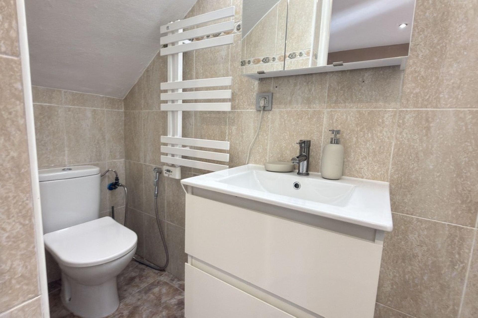 Wiederverkauf - Town house - Orihuela - La Zenia