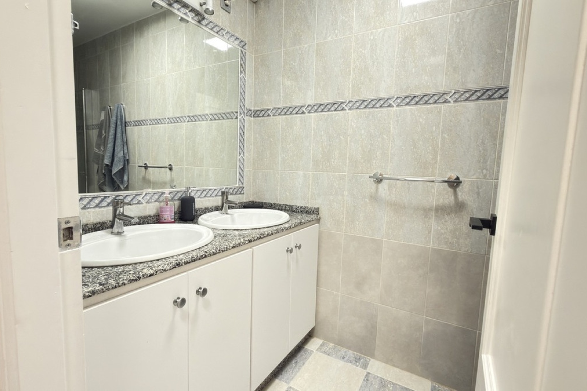 Wiederverkauf - Town house - Orihuela - La Zenia