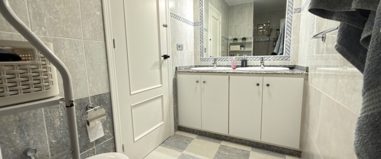 Wiederverkauf - Town house - Orihuela - La Zenia