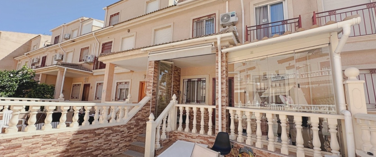 Wiederverkauf - Town house - Orihuela - La Zenia