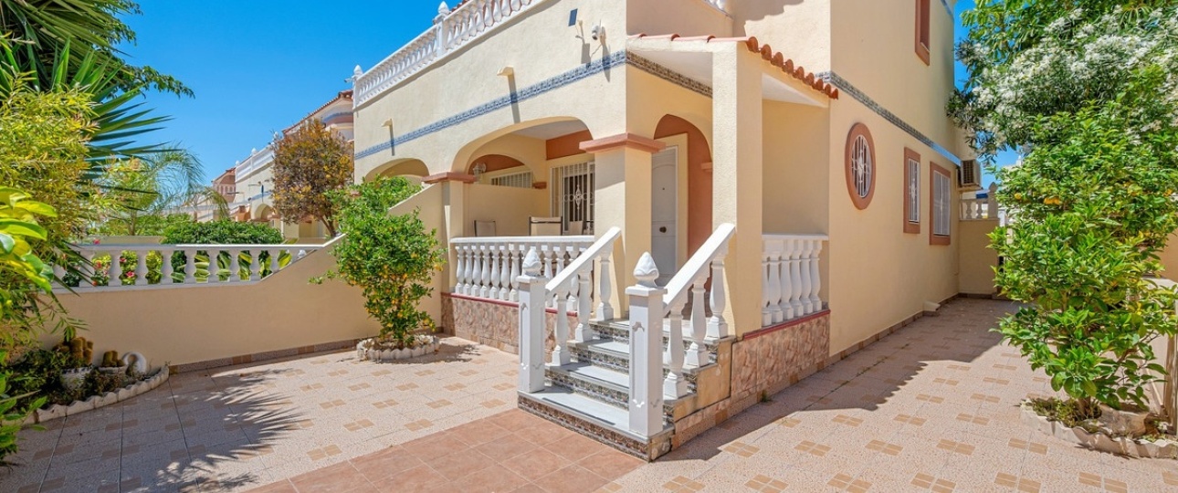 Wiederverkauf - Town house - Orihuela - La Zenia