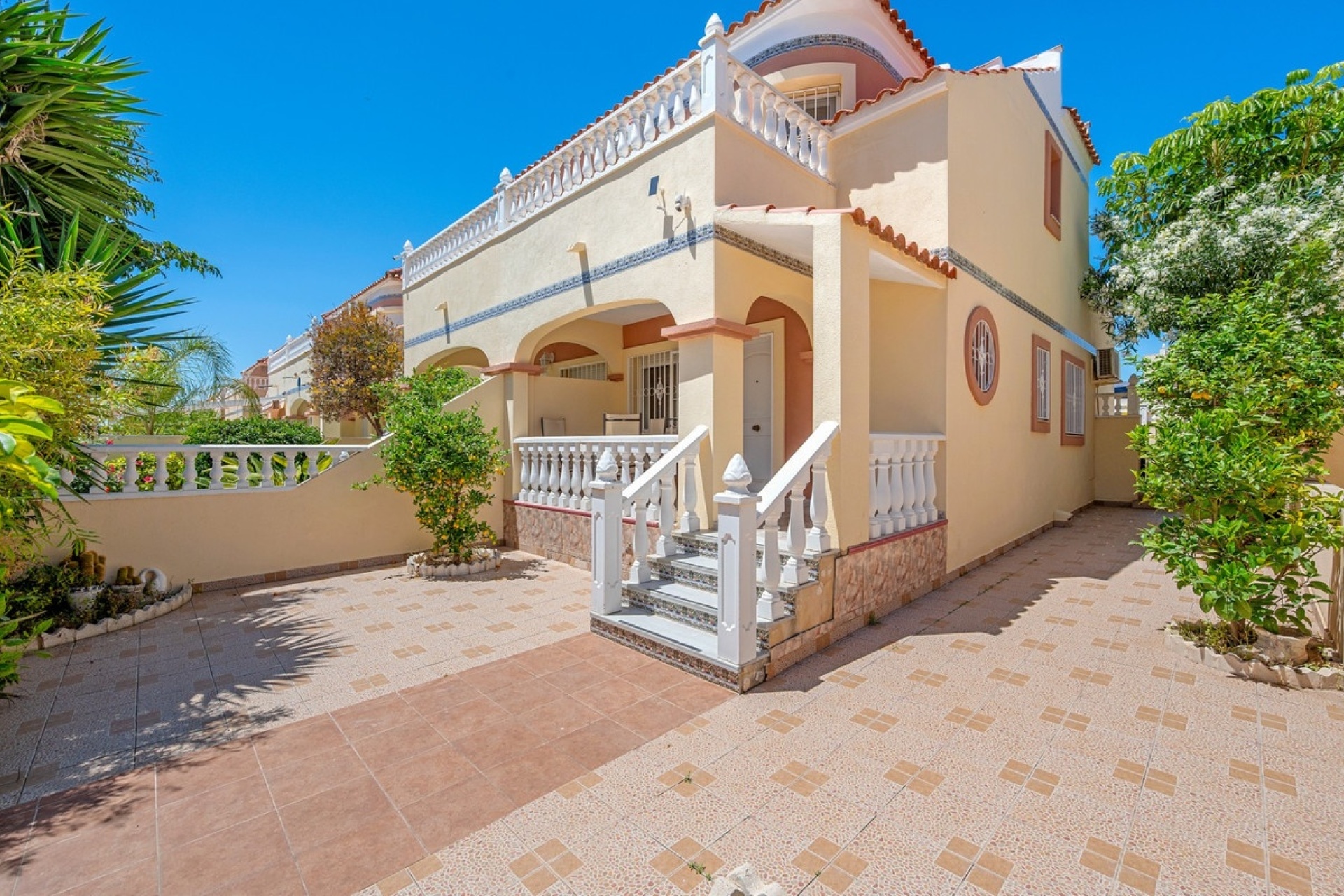 Wiederverkauf - Town house - Orihuela - La Zenia