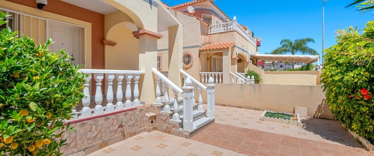 Wiederverkauf - Town house - Orihuela - La Zenia