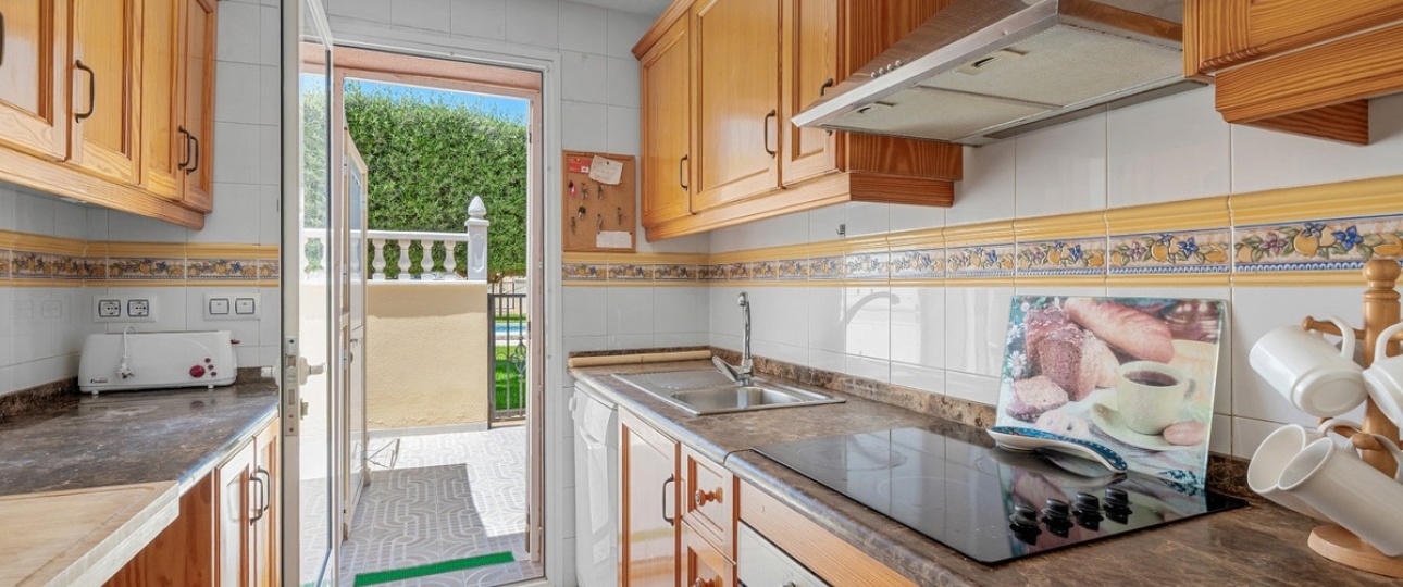 Wiederverkauf - Town house - Orihuela - La Zenia