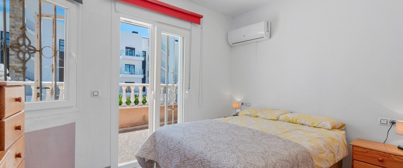 Wiederverkauf - Town house - Orihuela - La Zenia