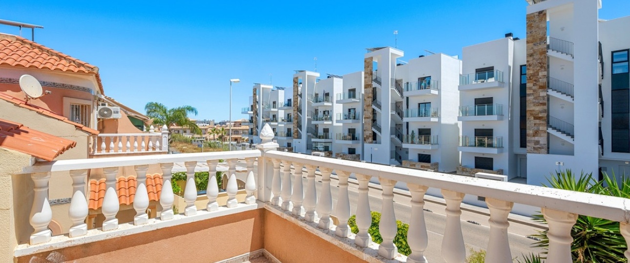 Wiederverkauf - Town house - Orihuela - La Zenia