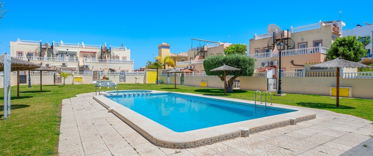 Wiederverkauf - Town house - Orihuela - La Zenia
