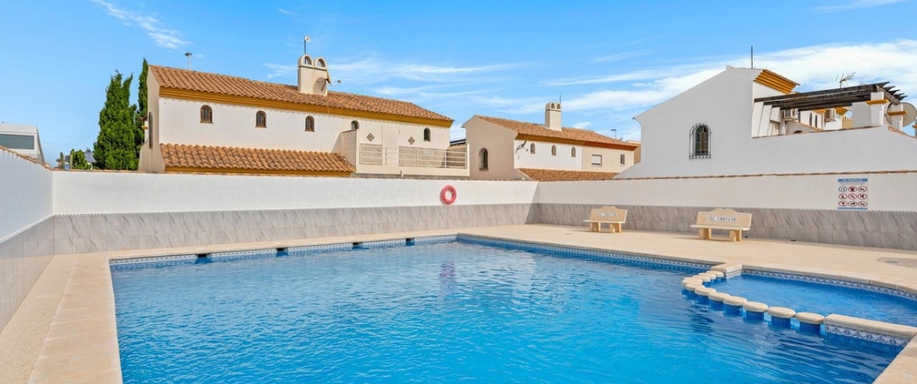 Wiederverkauf - Town house - Orihuela - La Zenia