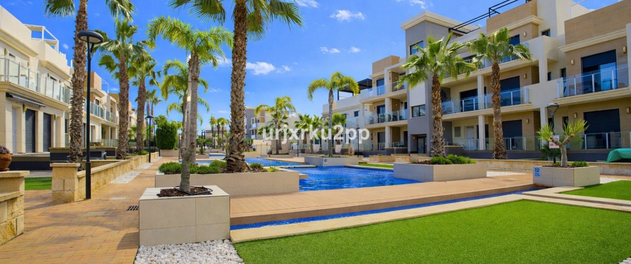 Wiederverkauf - Town house - Orihuela - La Zenia