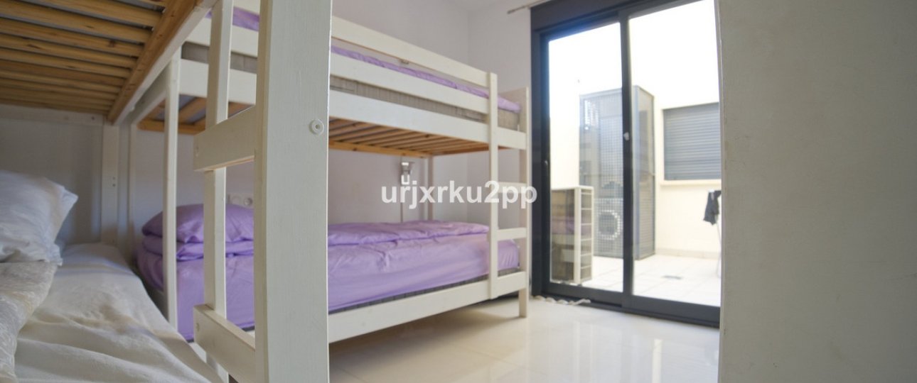 Wiederverkauf - Town house - Orihuela - La Zenia