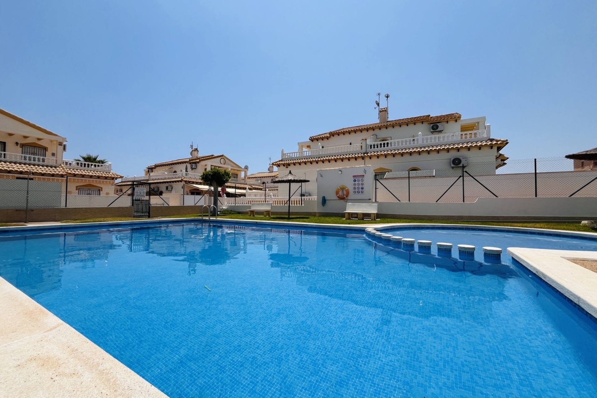 Wiederverkauf - Town house - Orihuela - Los Altos