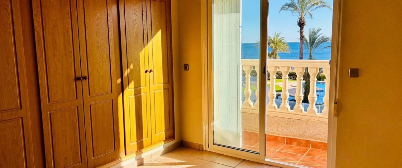 Wiederverkauf - Town house - Orihuela - Mil Palmeras