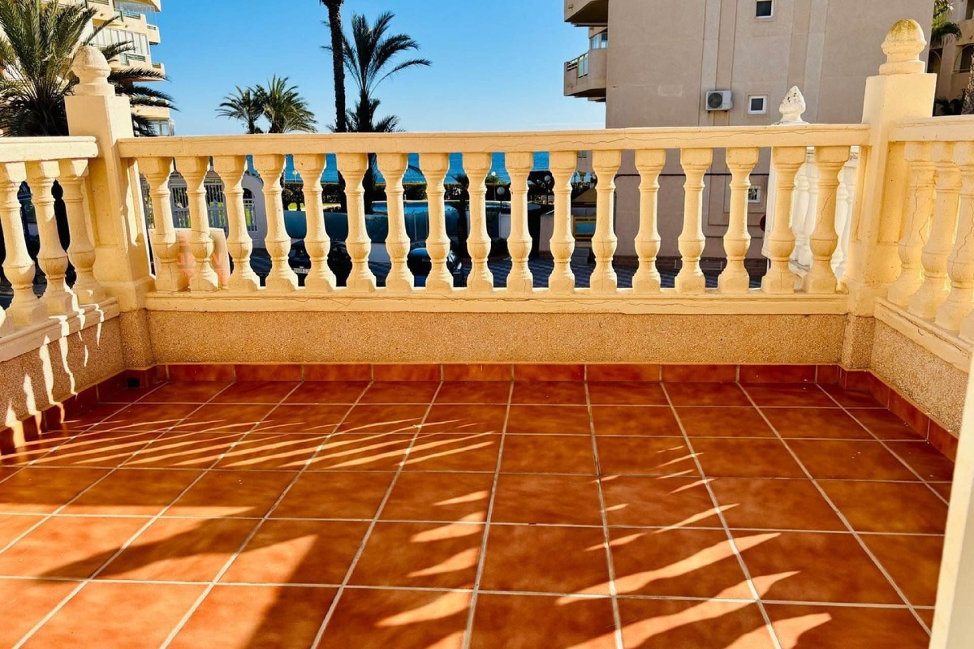 Wiederverkauf - Town house - Orihuela - Mil Palmeras