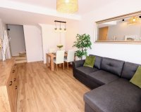 Wiederverkauf - Town house - Orihuela - Punta Prima