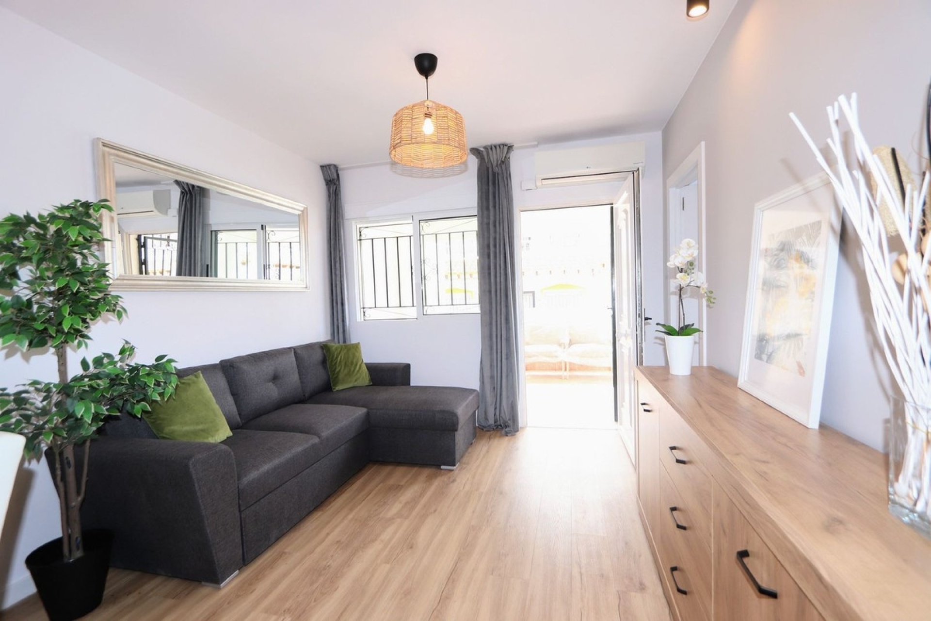 Wiederverkauf - Town house - Orihuela - Punta Prima