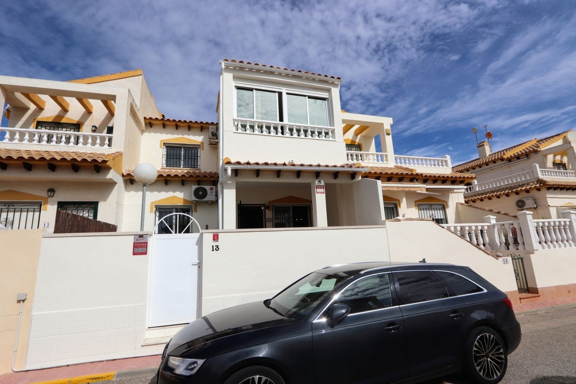 Wiederverkauf - Town house - Orihuela - Punta Prima