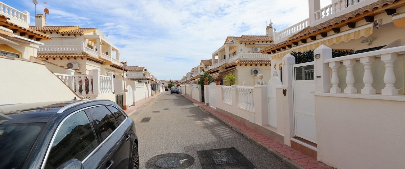 Wiederverkauf - Town house - Orihuela - Punta Prima