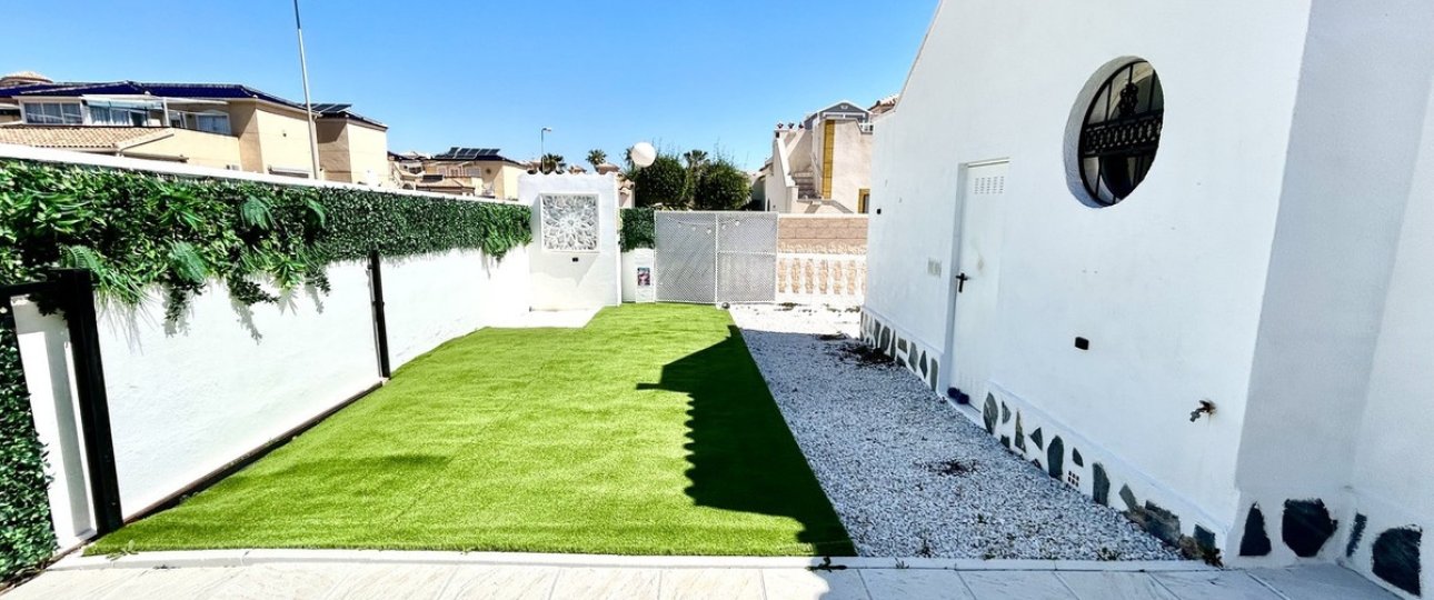 Wiederverkauf - Town house - Orihuela - Punta Prima