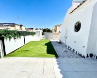Wiederverkauf - Town house - Orihuela - Punta Prima