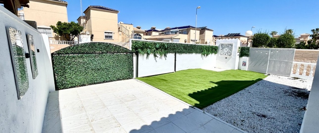 Wiederverkauf - Town house - Orihuela - Punta Prima