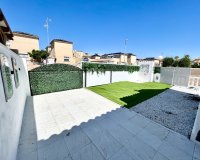 Wiederverkauf - Town house - Orihuela - Punta Prima