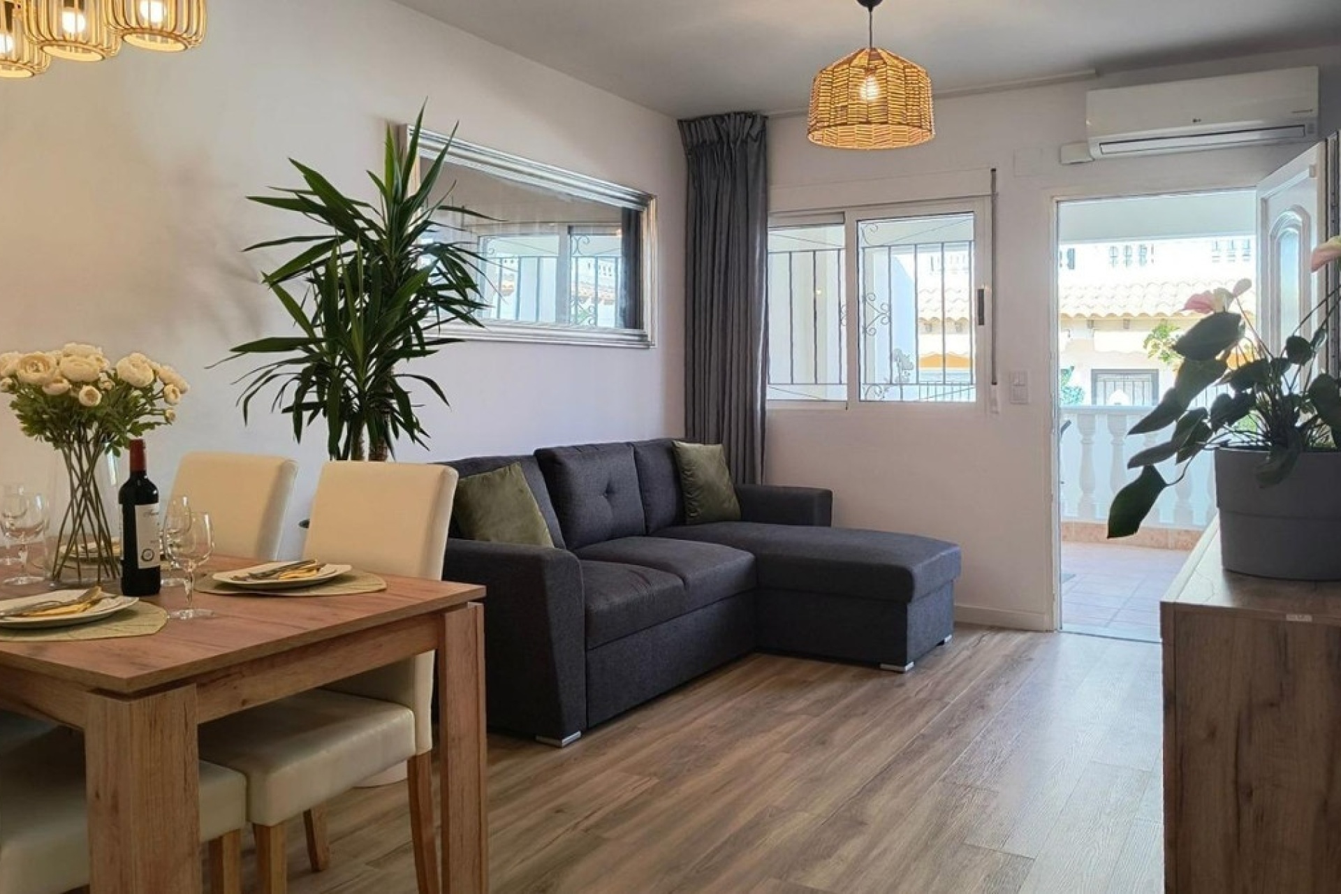 Wiederverkauf - Town house - Orihuela - Punta Prima