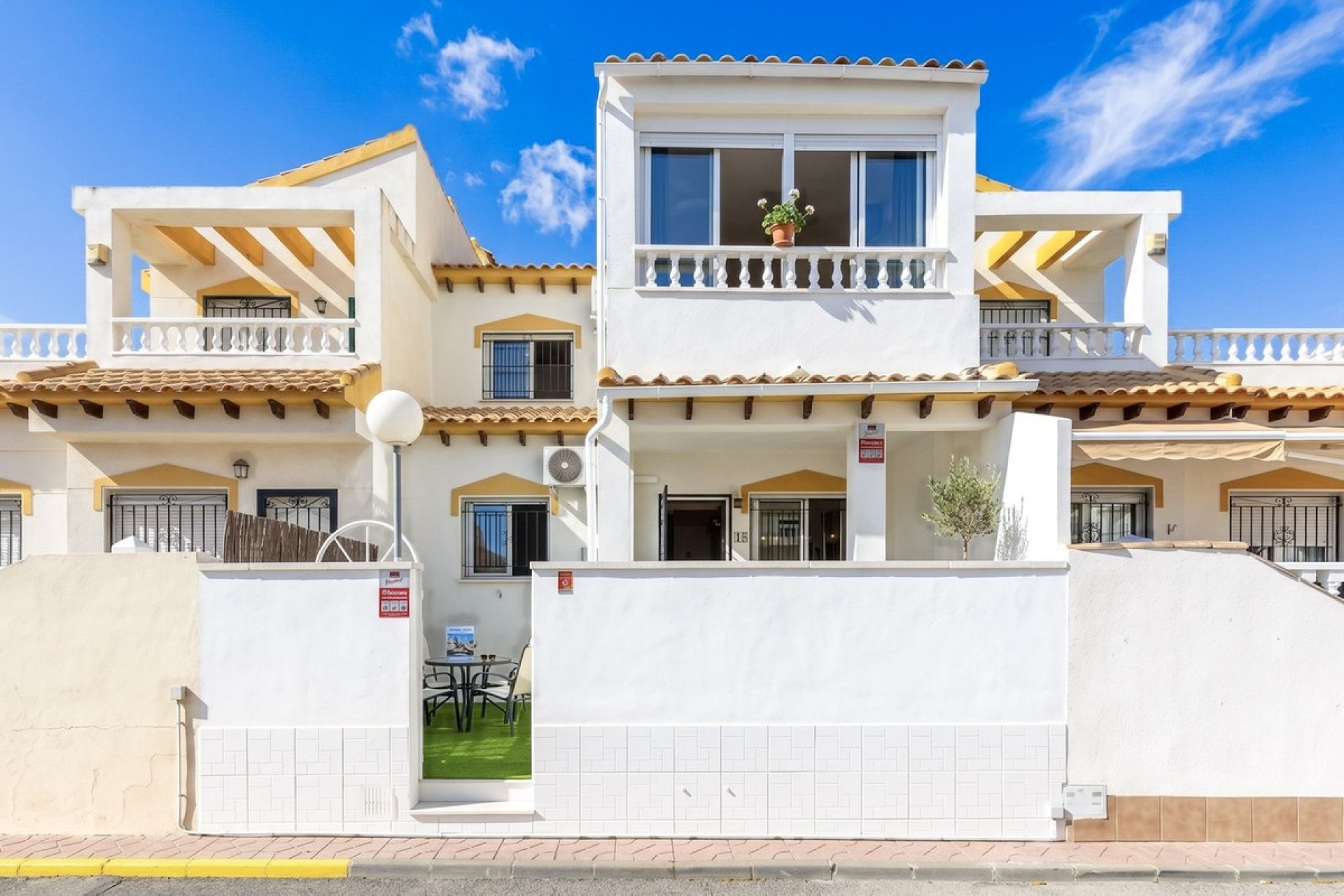 Wiederverkauf - Town house - Orihuela - Punta Prima
