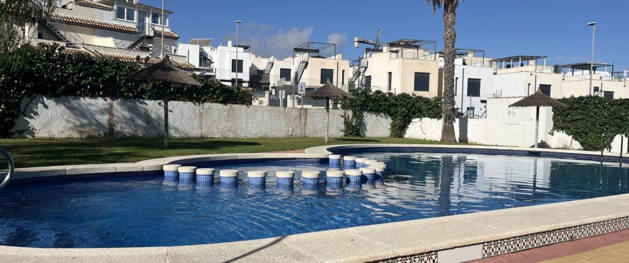 Wiederverkauf - Town house - Orihuela - Villamartin