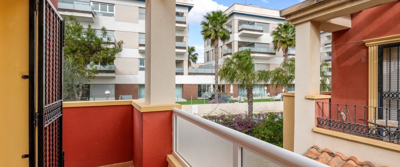 Wiederverkauf - Town house - Orihuela - Villamartin
