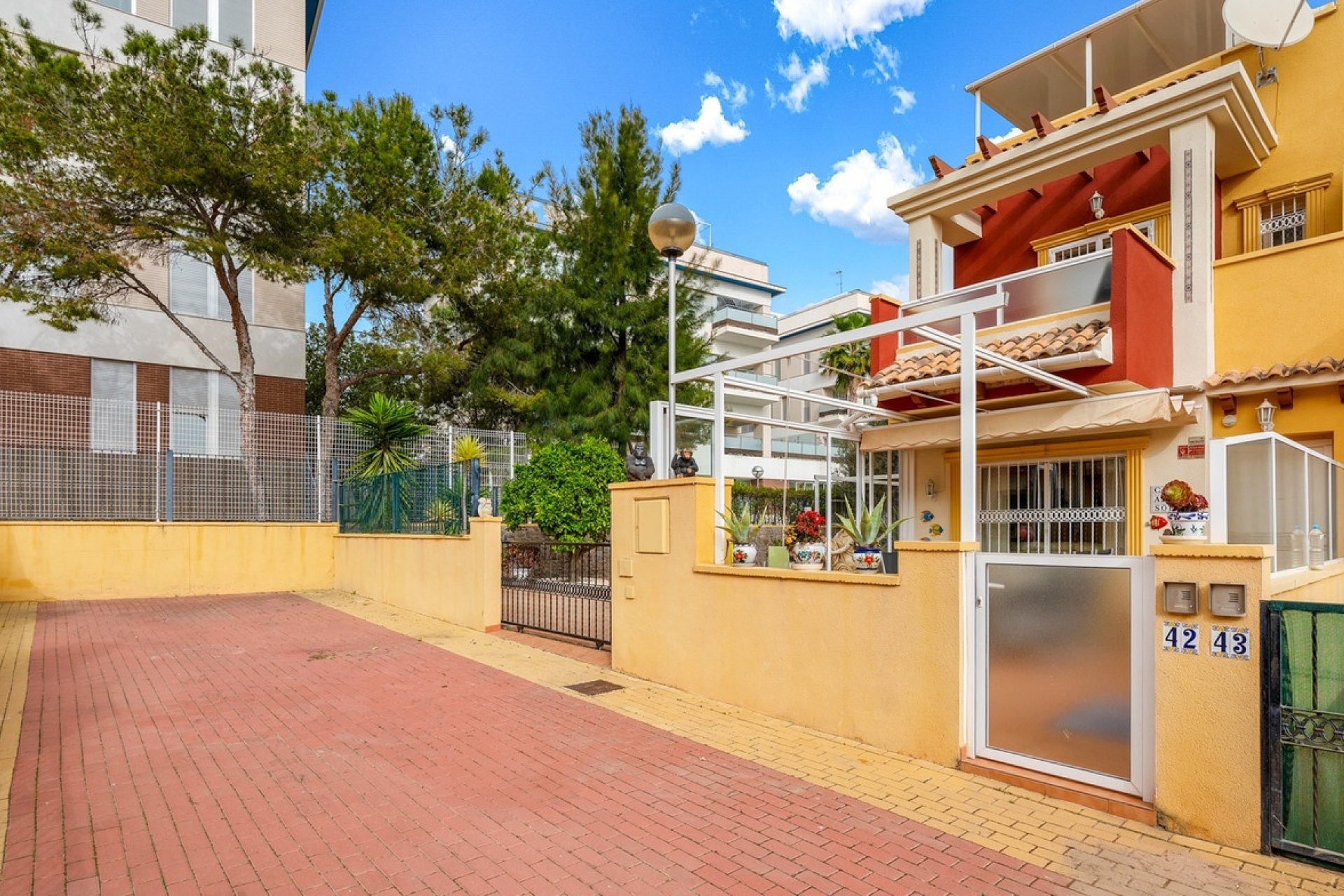Wiederverkauf - Town house - Orihuela - Villamartin