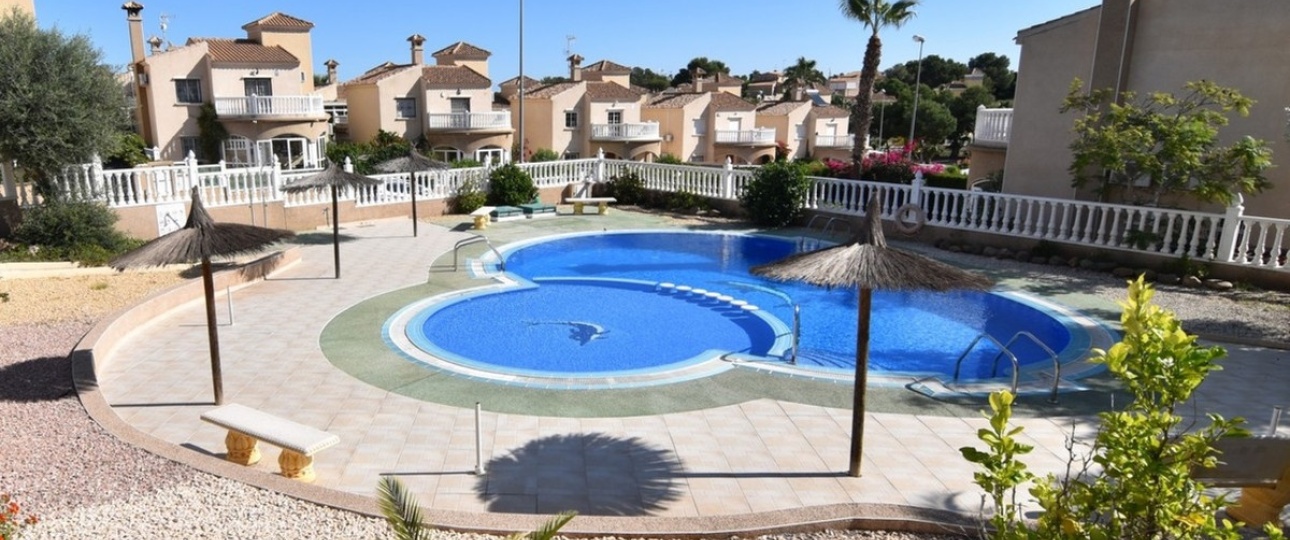 Wiederverkauf - Town house - Orihuela - Villamartin
