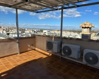 Wiederverkauf - Town house - Orihuela - Villamartin
