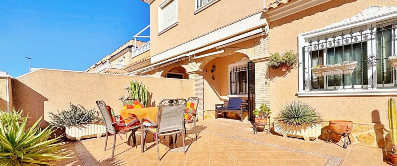 Wiederverkauf - Town house - Orihuela - Villamartin