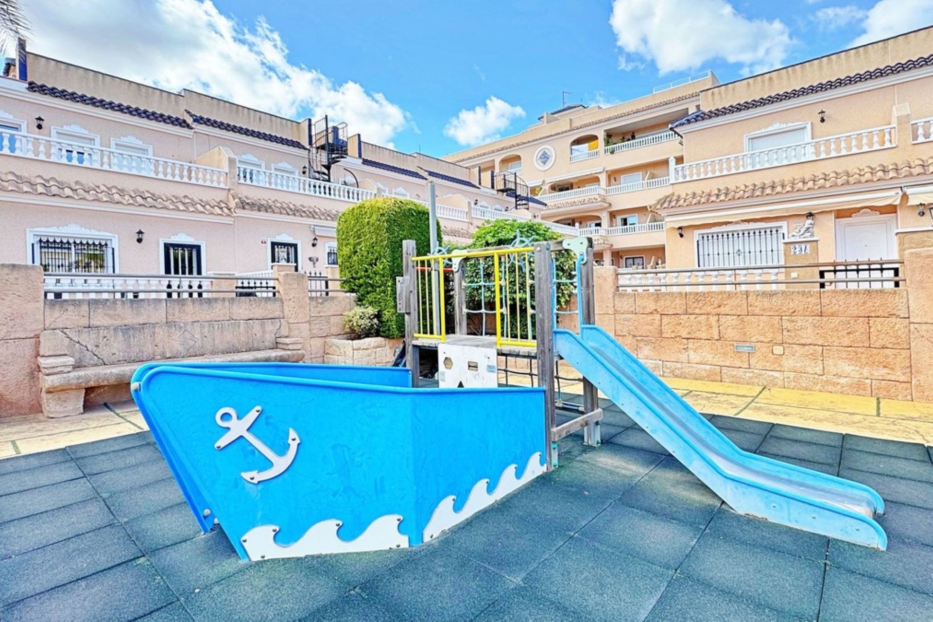 Wiederverkauf - Town house - Orihuela - Villamartin