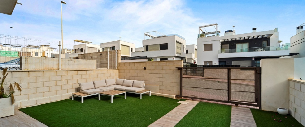 Wiederverkauf - Town house - Orihuela - Villamartin