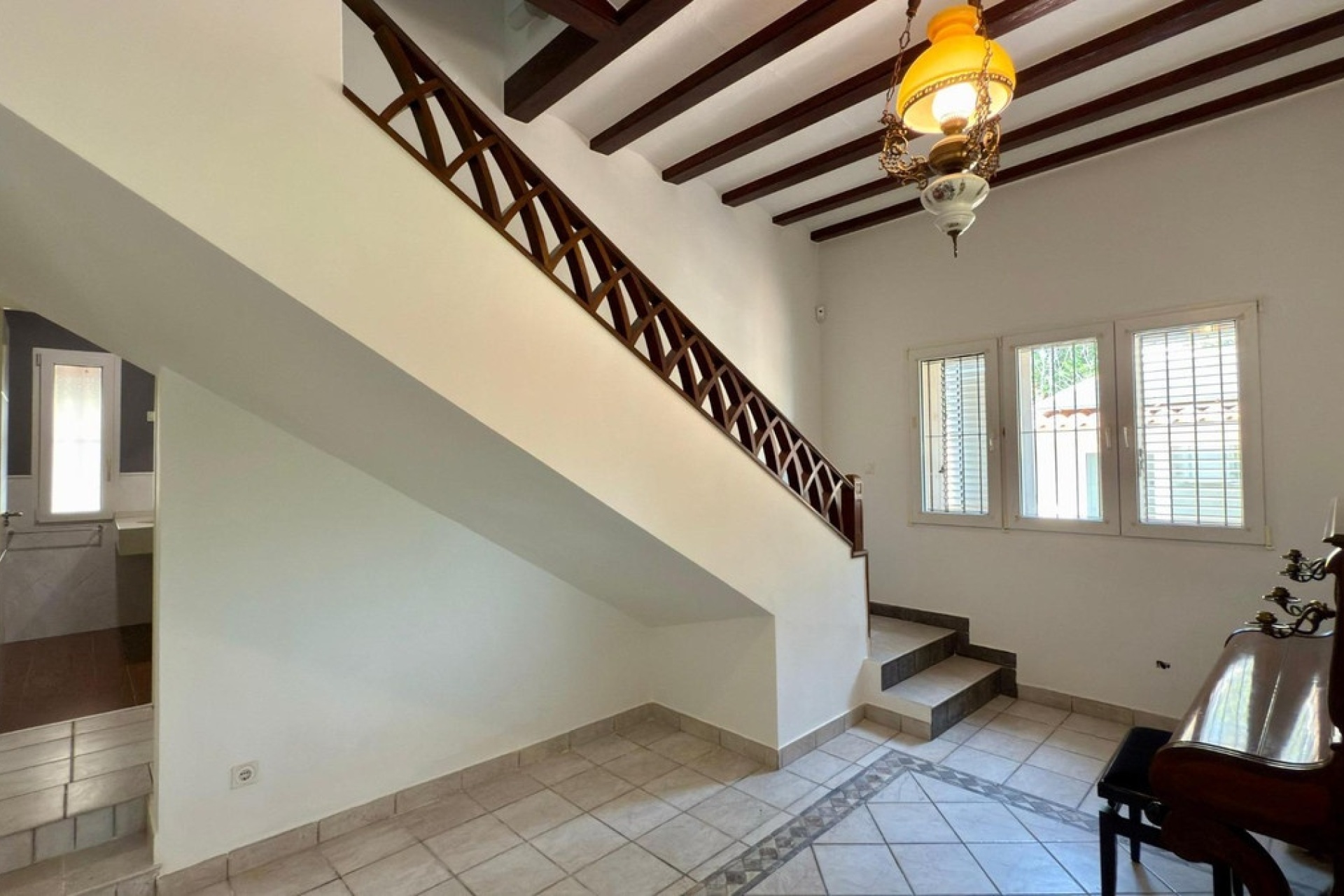 Wiederverkauf - Villa - Alicante - Alicante Centro